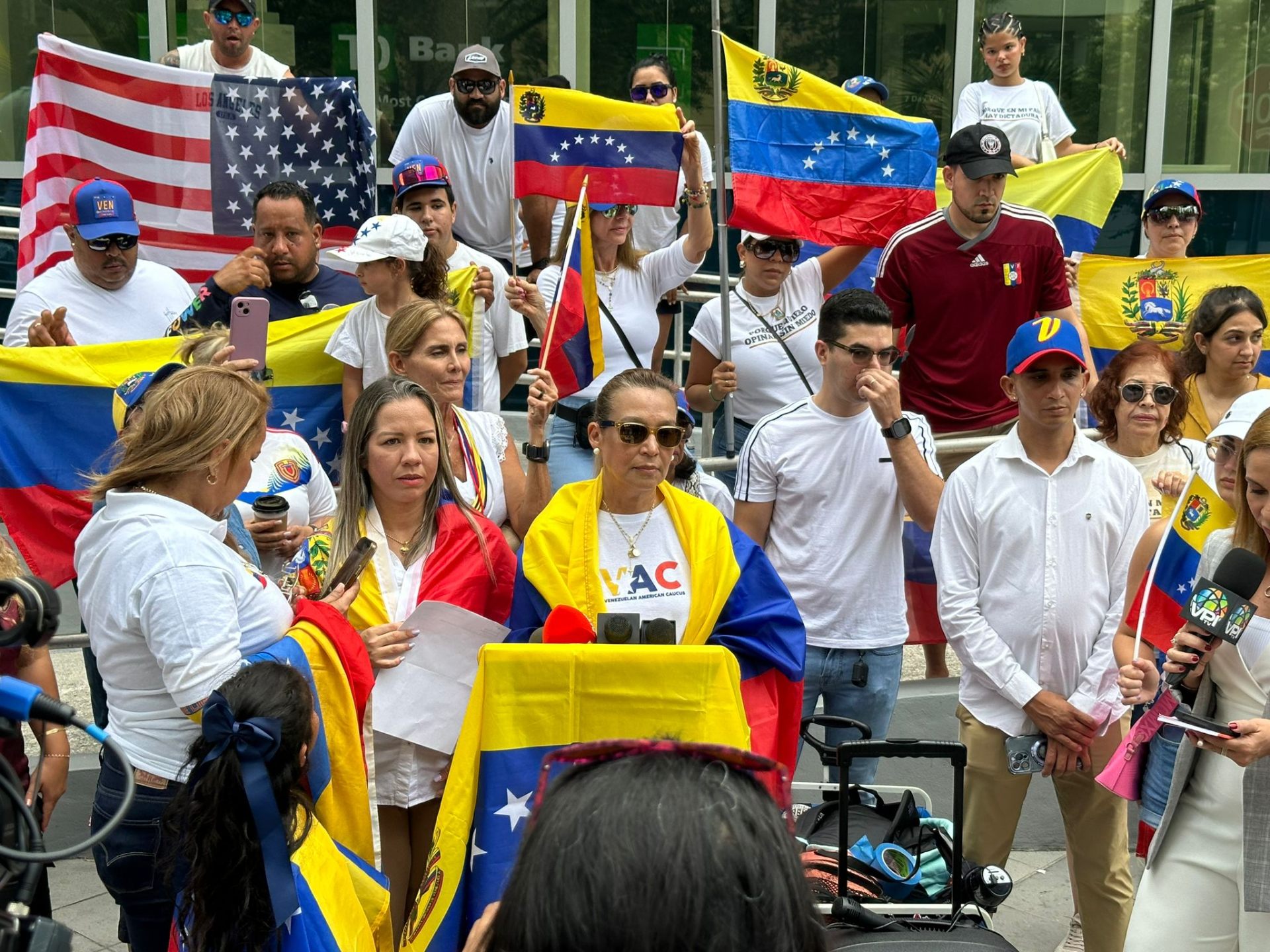 Venezuelan American Caucus press conference with community supporters